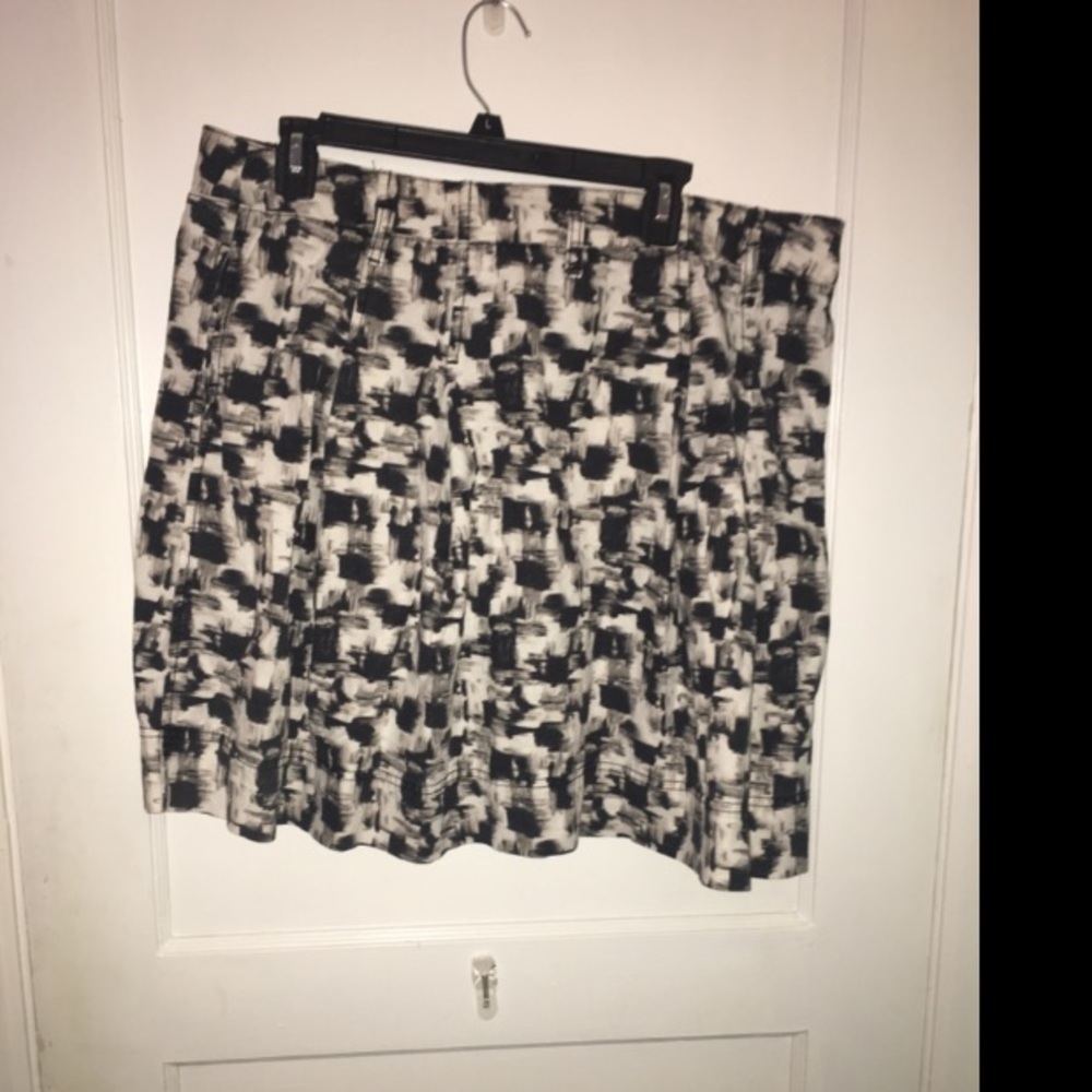 Black & White Skirt